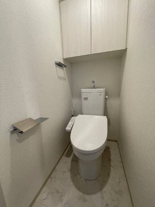 ＪＲ京浜東北線 蒲田駅 徒歩5分 15階建 築5年のトイレ写真