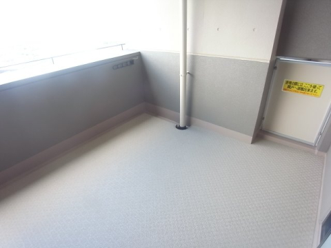 白鷹苦楽園マンションの内装写真