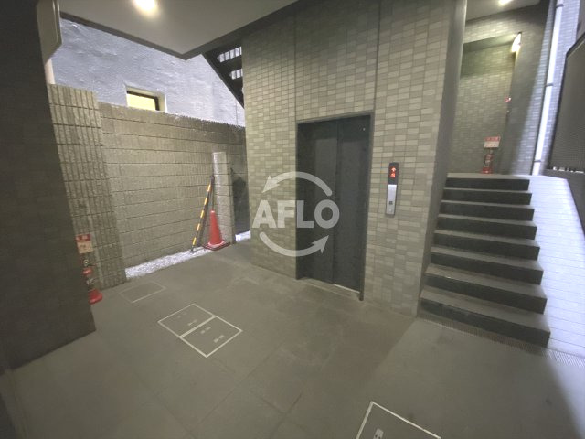 ロビー　グリーンプラザ瓦町　ロビー