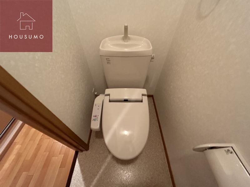 トイレ　落ち着いたトイレです