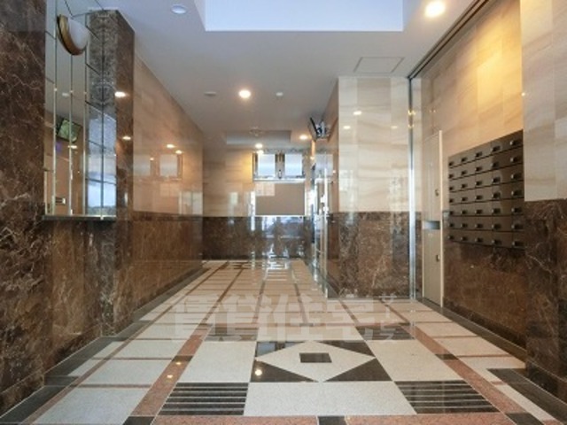 ロビー　同建設会社施工例