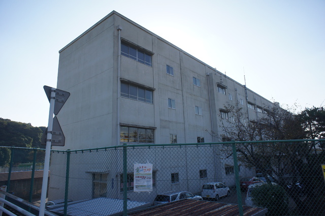 小学校　横浜市立桂台小学校（小学校）まで600m