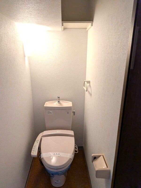 トイレ　コンパクトで使いやすいトイレです