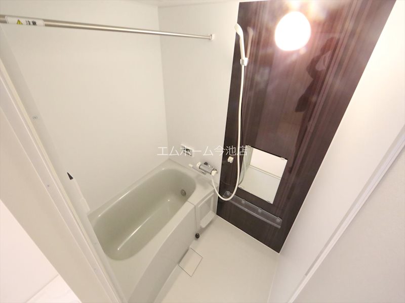 バス・シャワールーム　追い焚き・浴室暖房乾燥機能付バス