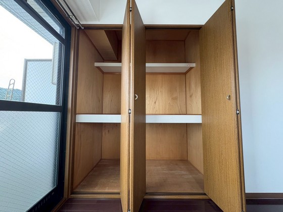 収納　※別部屋の写真です