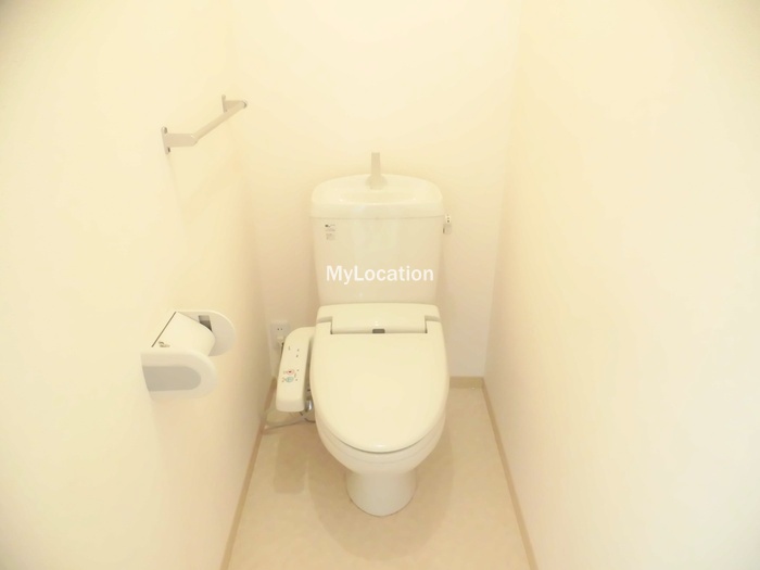 トイレ　☆清潔感のあるトイレです☆
