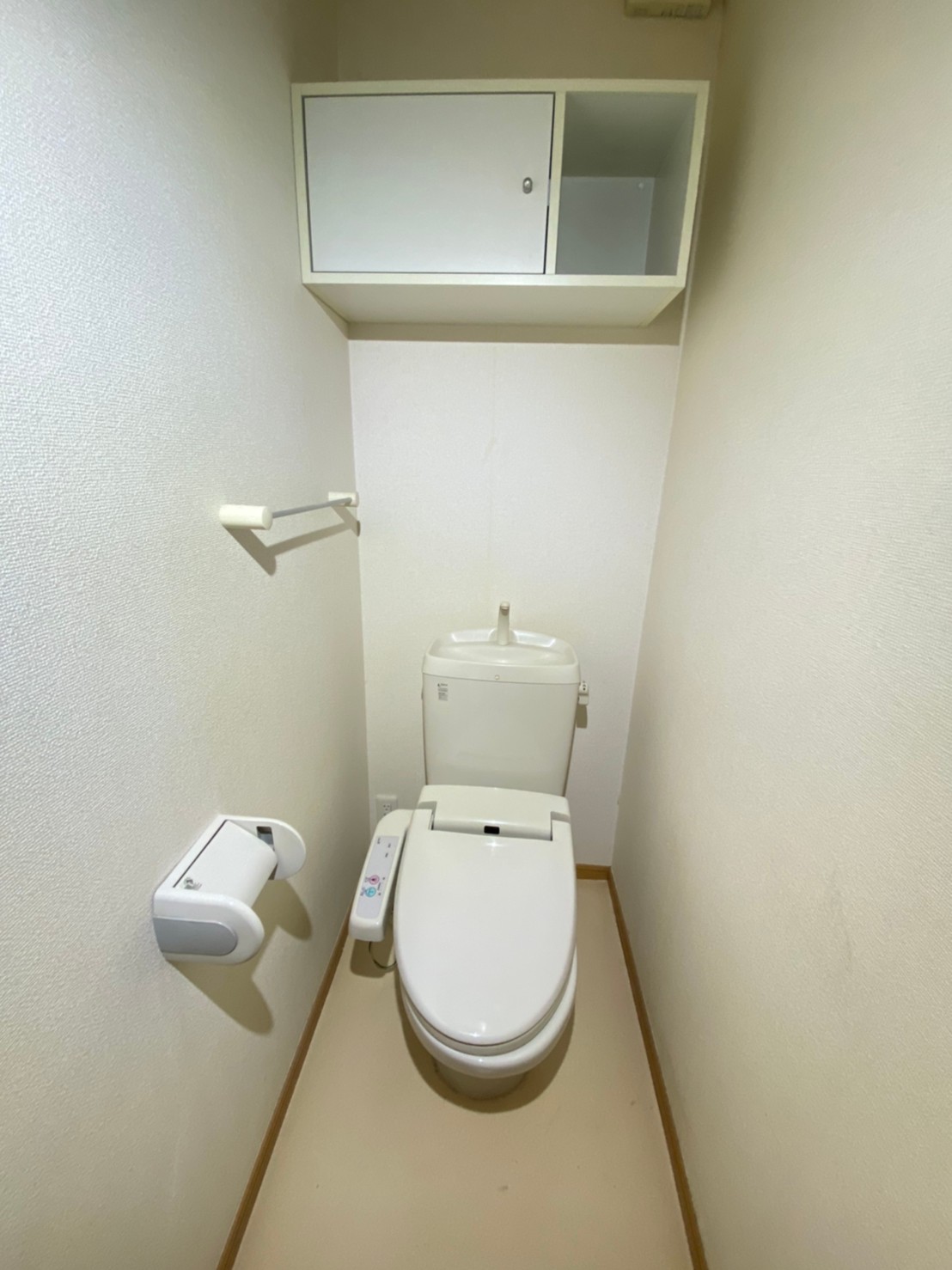 トイレ　同建物別号室
