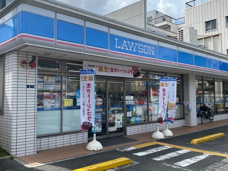 コンビニ　ローソン尼崎南七松町1丁目店（コンビニ）まで38m