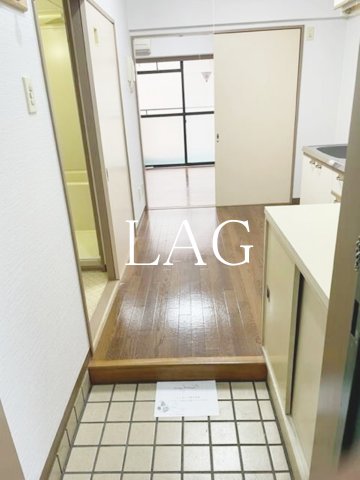 玄関　玄関です。