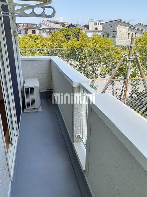 バルコニー　駐輪場