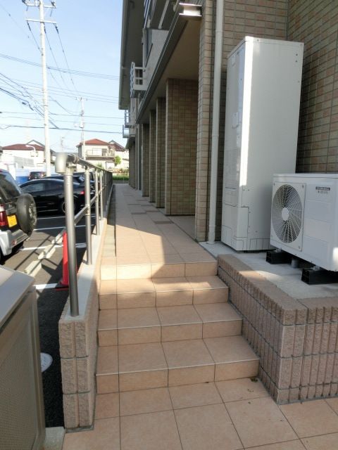 エントランス　エントランス
