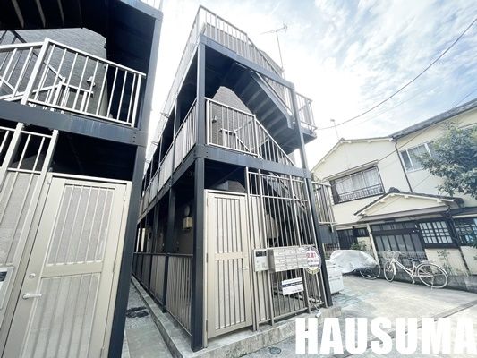 エントランス　外観