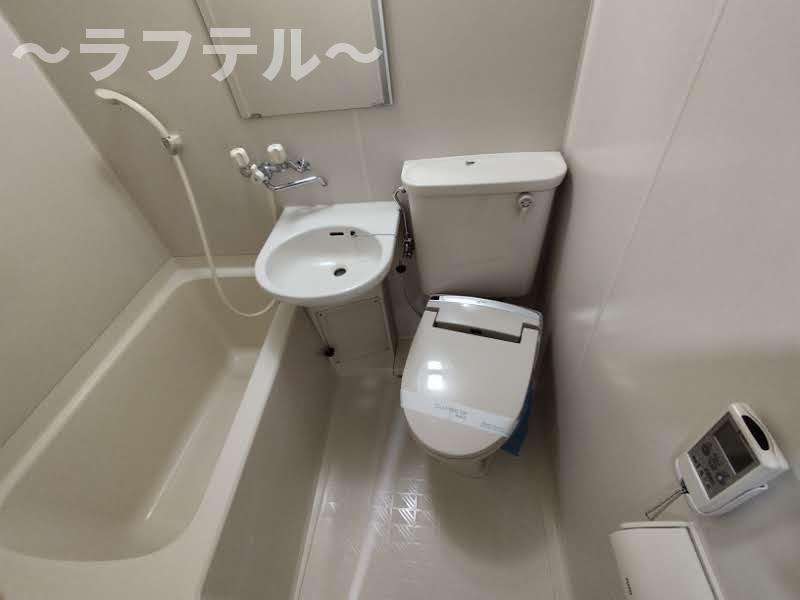 バス・シャワールーム　別部屋イメージ写真