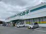 ドラックストア　クスリのサンロード小笠原店（ドラッグストア）まで388m