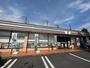コンビニ　セブンイレブン泉塚店（コンビニ）まで318m