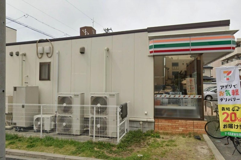 コンビニ　セブンイレブン 名古屋薬師通2丁目店（コンビニ）まで370m