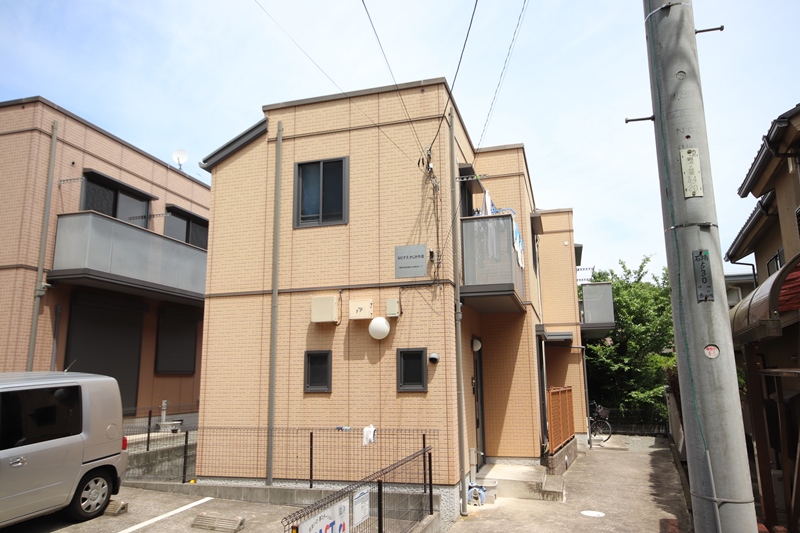 神奈川県横浜市栄区鍛冶ケ谷町（一戸建）の賃貸物件の外観