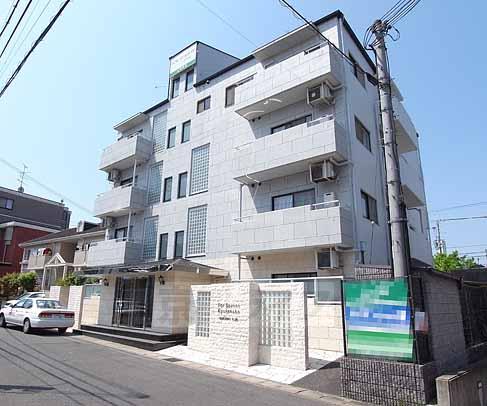 京田辺市田辺中央のマンションの建物外観