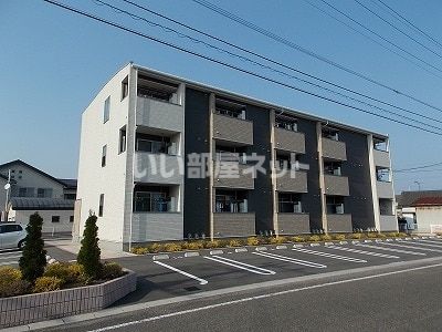 【サンリットメゾンの建物外観】