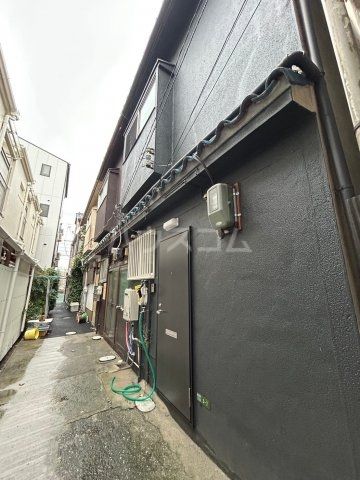 春日出南二丁目テラスハウスの建物外観