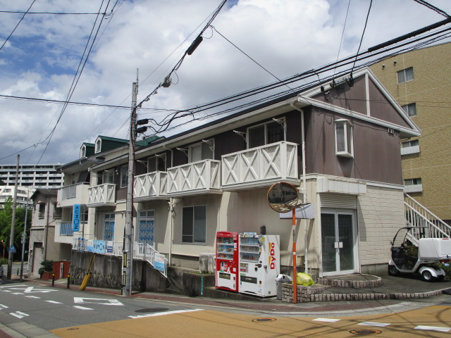 フレグランス笹丘の建物外観