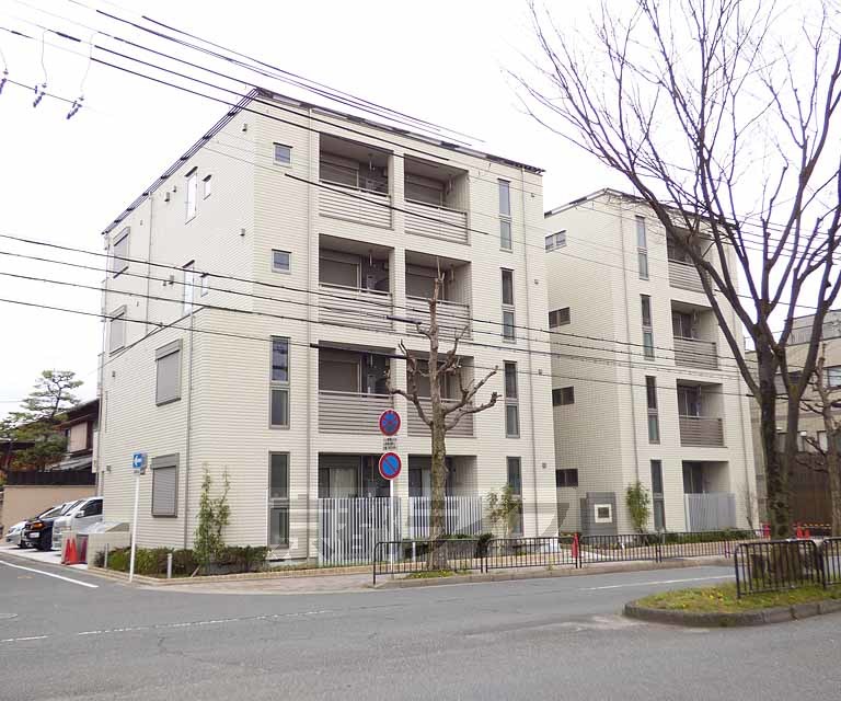 カルヴァドス北山の建物外観