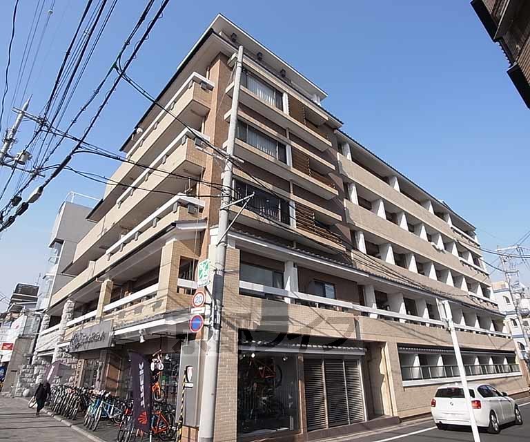 京都市左京区孫橋町のマンションの建物外観