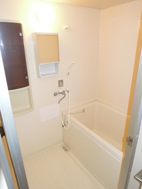 バス・シャワールーム　バスルーム