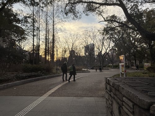 公園　靭公園（公園）まで357m