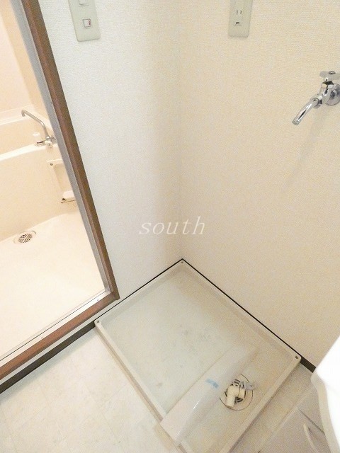 その他設備　洗濯機置場