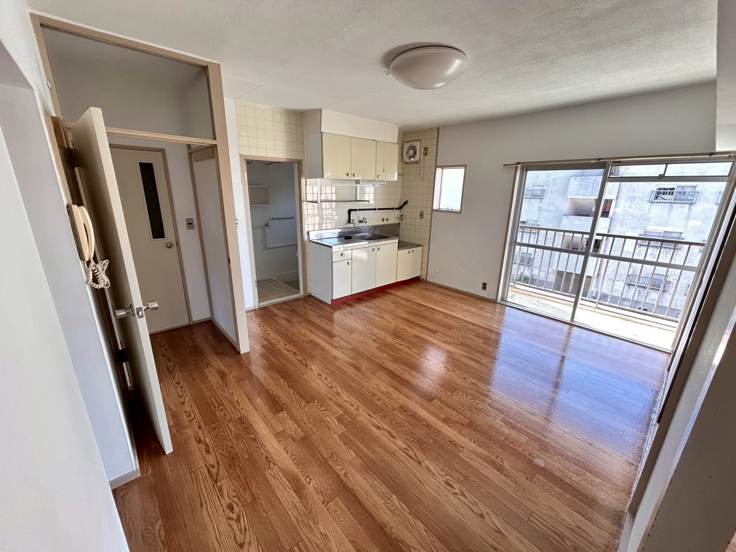 居室・リビング　室内写真更新予定！