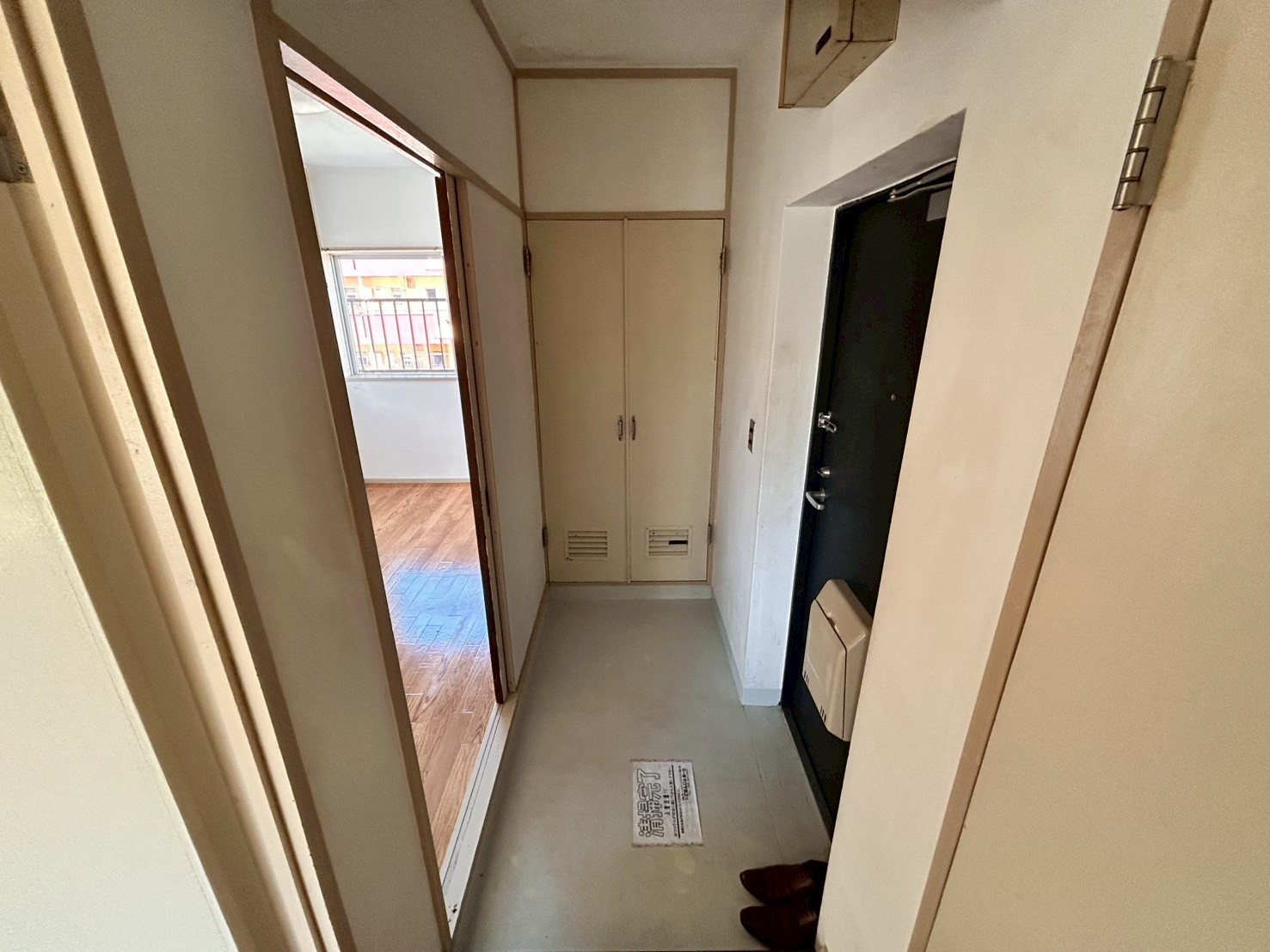 玄関　室内写真更新予定！