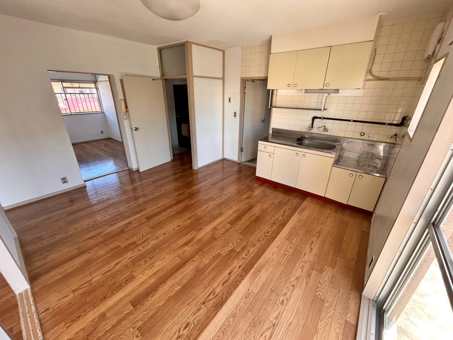 居室・リビング　室内写真更新予定！