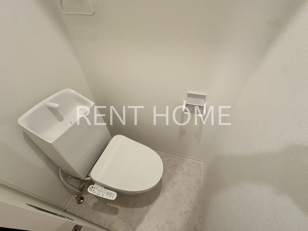 トイレ　ウォシュレット付き