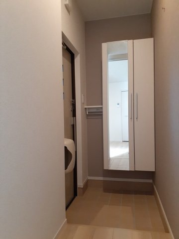 玄関　きれいな玄関です