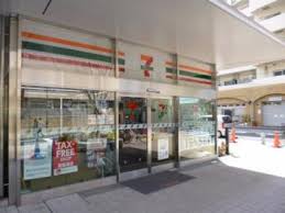コンビニ　セブンイレブン 新宿富久町店（コンビニ）まで292m