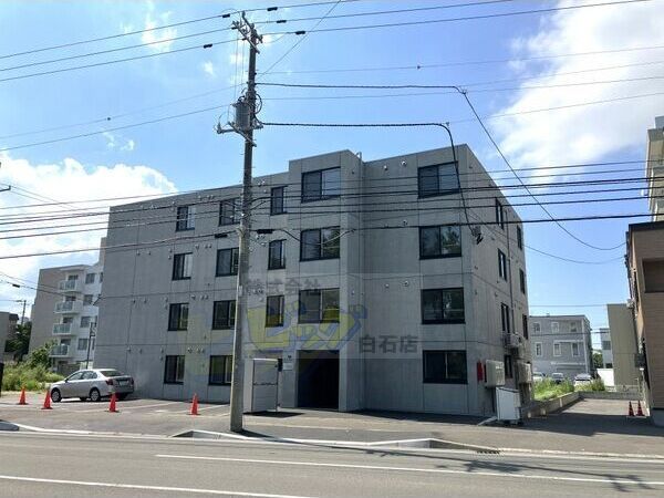 建物外観　Ｗｉ－Ｆｉ付きインターネット無料導入のマンションです♪