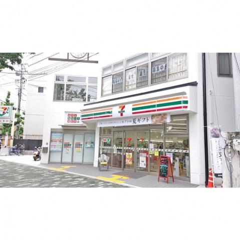 コンビニ　【徒歩10分】セブンイレブン京都千本今出川店（コンビニ）まで750m