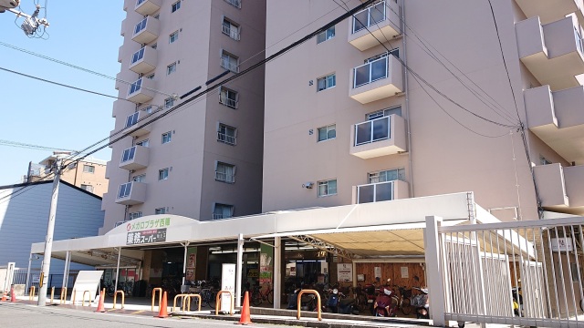 スーパー　【徒歩６分】業務スーパー西陣店（スーパー）まで450m
