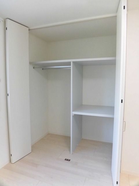 収納　洋室のクローゼット