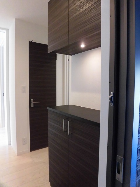 玄関　シューズボックス