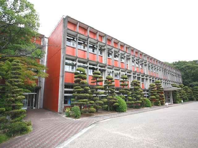 大学・短大　私立南山大学（大学・短大）まで600m