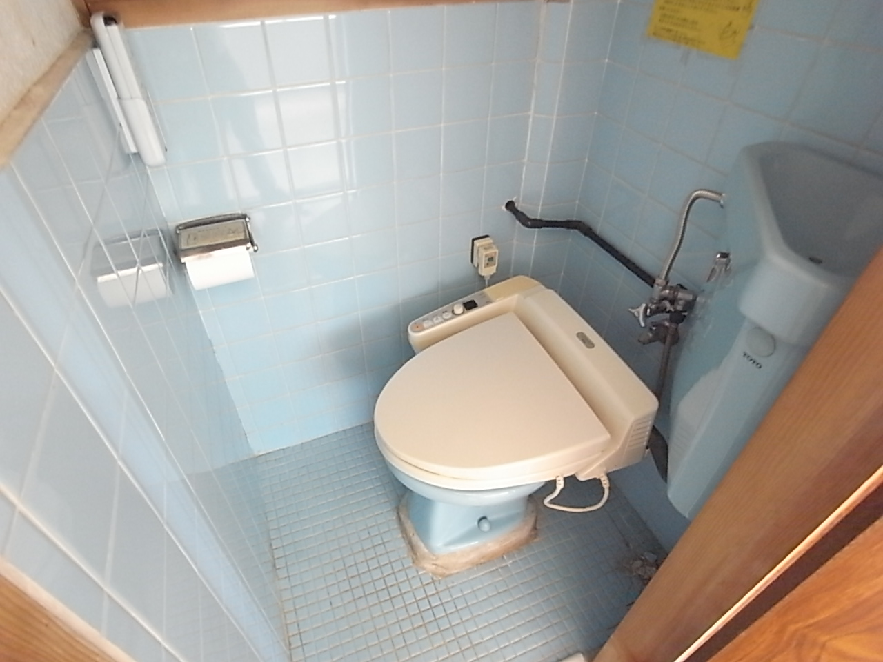 上高丸3丁目貸家のトイレ写真