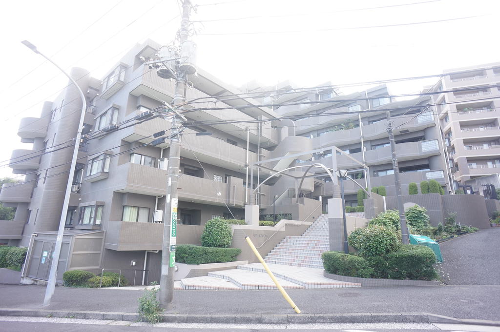 建物外観　分譲タイプのオートロックマンション！