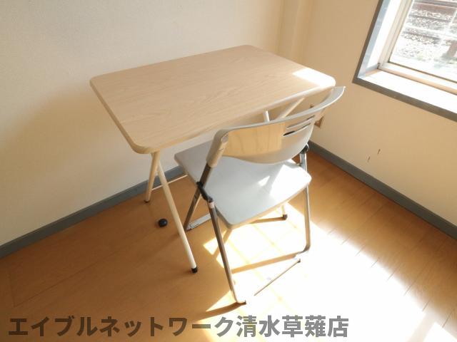 その他部屋・スペース　明るい色調の室内です