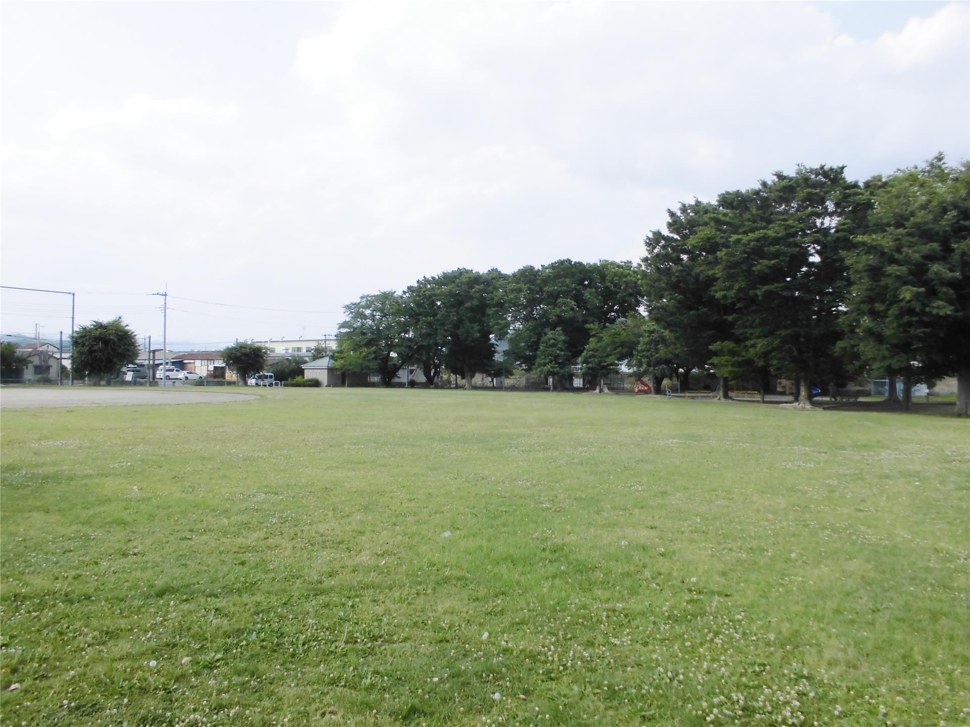 【ラビットハウス猿田の公園】