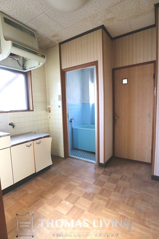 居室・リビング　現況を優先します。