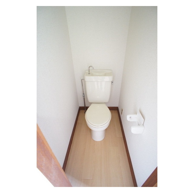 トイレ　バストイレは別々です