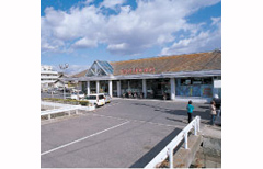 スーパー　マルナカ勇崎店（スーパー）まで1099m