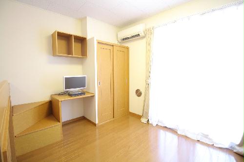 居室・リビング　家具・家電付きで気軽に一人暮らしがスタートできます！